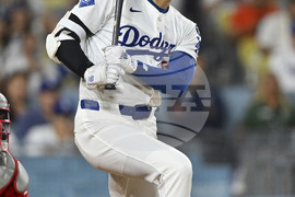 Reds Dodgers Baseball