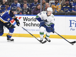 Canucks Blues Hockey