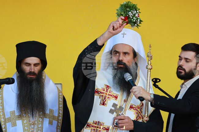 Patriarch Daniil Consecrates New Kindergarten in Kostinbrod