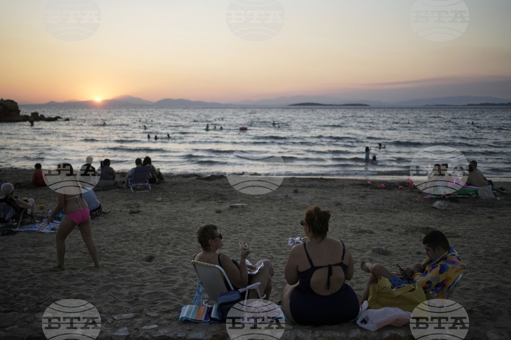 Greece Holiday Poverty