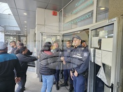 Русе - болница - родилка - протест