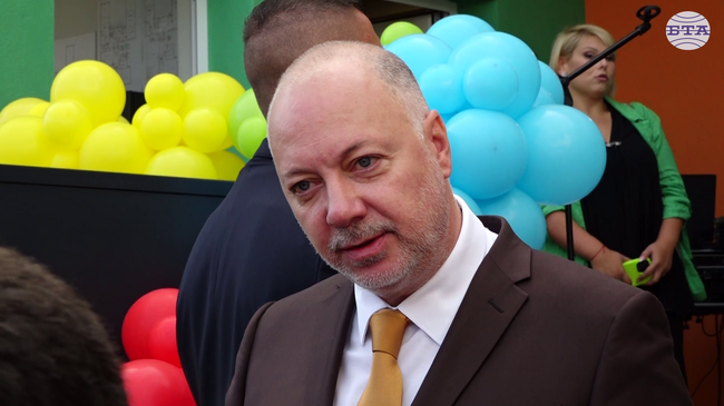 Ще търсим сериозна и устойчива във времето регулация, каза премиерът Росен Желязков за атракционите