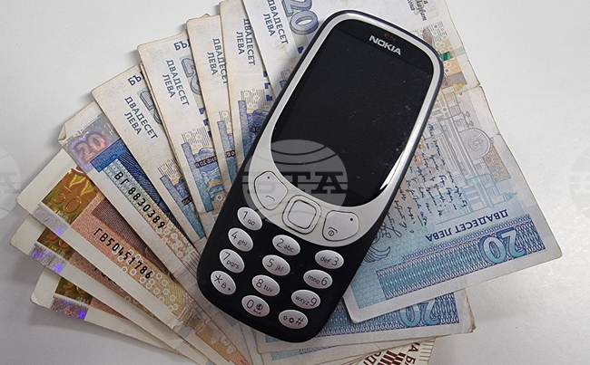 Възрастна жена от видинското село Капитановци стана жертва на телефонна измама, съобщиха от полицията