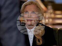 Силвия Вартан се завръща в България заради "Синелибри"