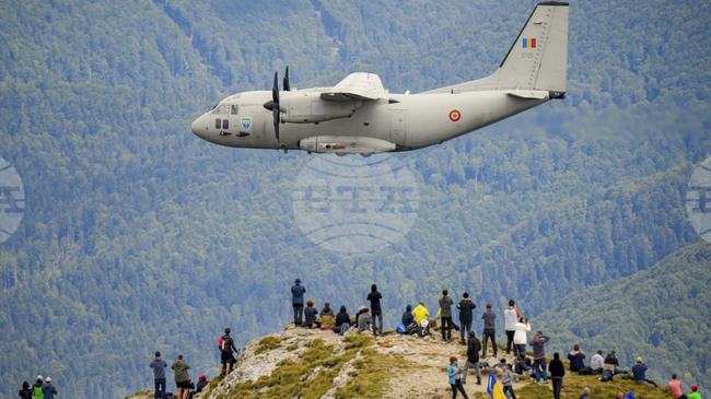 Над 50 процента от военното оборудване, което ще закупи Румъния по програмата SAFE, може да бъде произведено в страната, заяви премиерът 