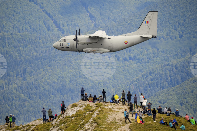 Над 50 процента от военното оборудване, което ще закупи Румъния по програмата SAFE, може да бъде произведено в страната, заяви премиерът 