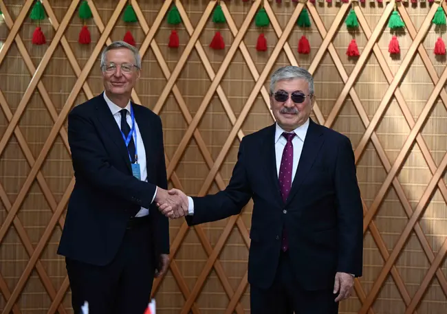 КАБАР: За четири години стокооборотът между Киргизстан и Германия се увеличи почти четворно, заяви премиерът Касъмалиев