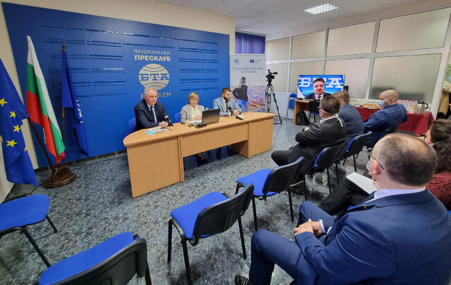 Какво здравеопазване искаме: дискусия в Плевен