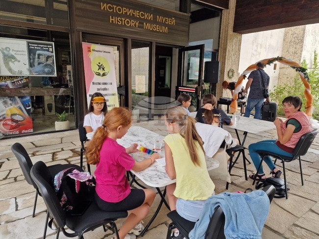 Смолян - арт фестивал „Празник на цветовете“