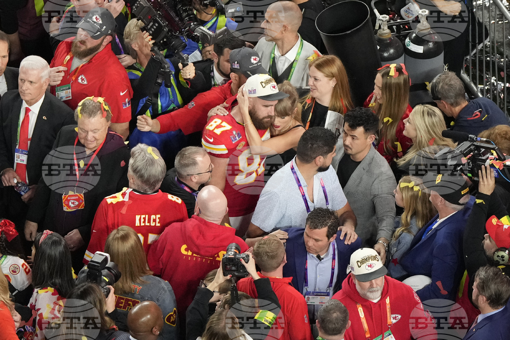 Taylor Swift Travis Kelce
