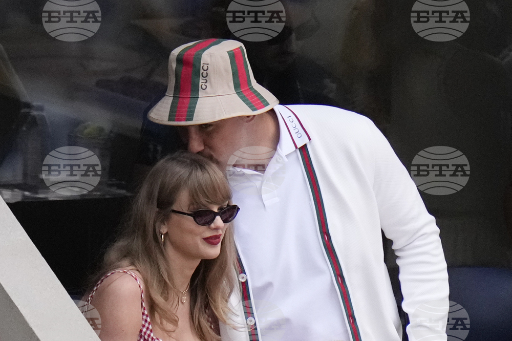 Taylor Swift Travis Kelce