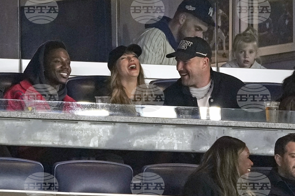 Taylor Swift Travis Kelce