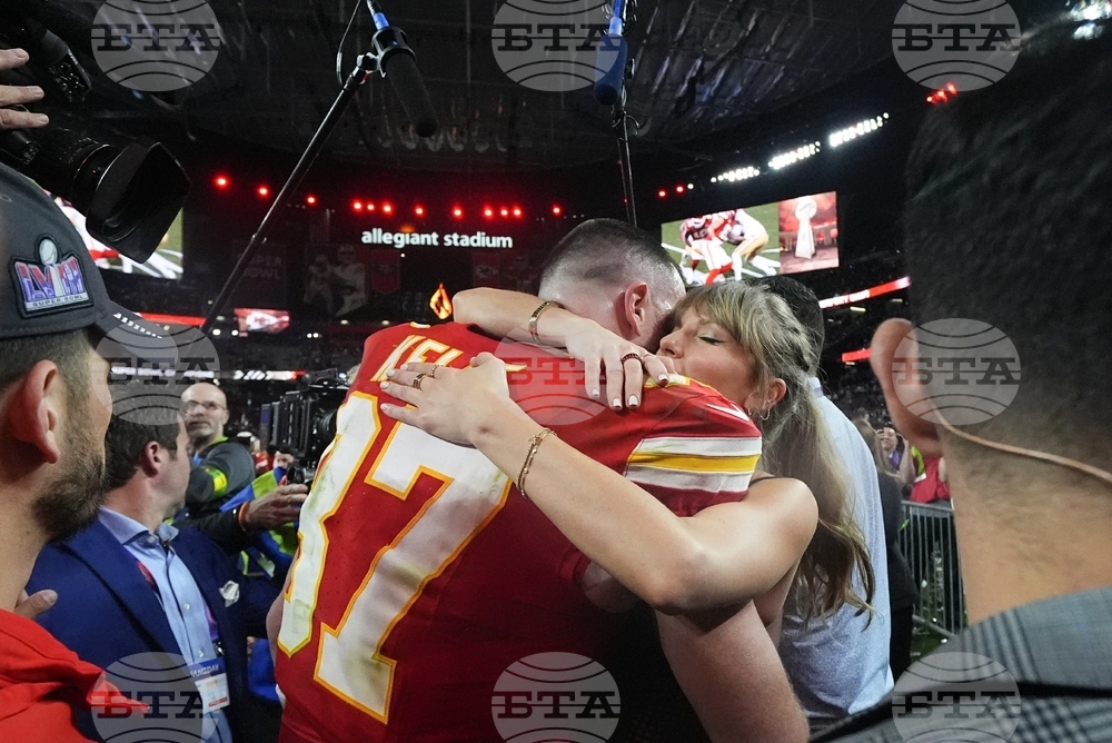 Taylor Swift Travis Kelce