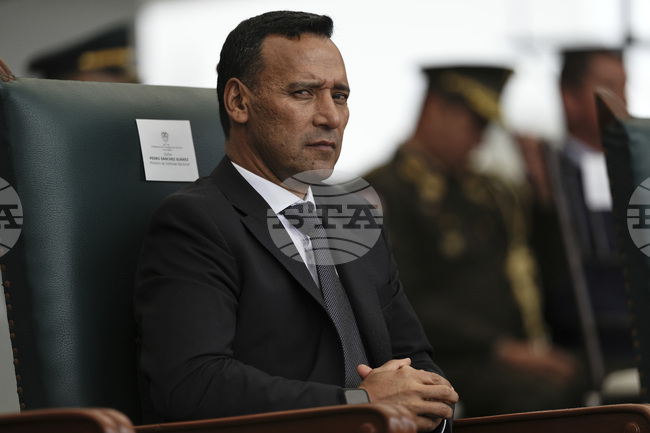 Военен товарен самолет се е разбил в югозападната част на Колумбия, съобщи министърът на националната отбрана