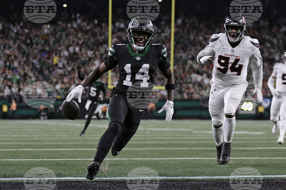 Jets Corley Cut Football