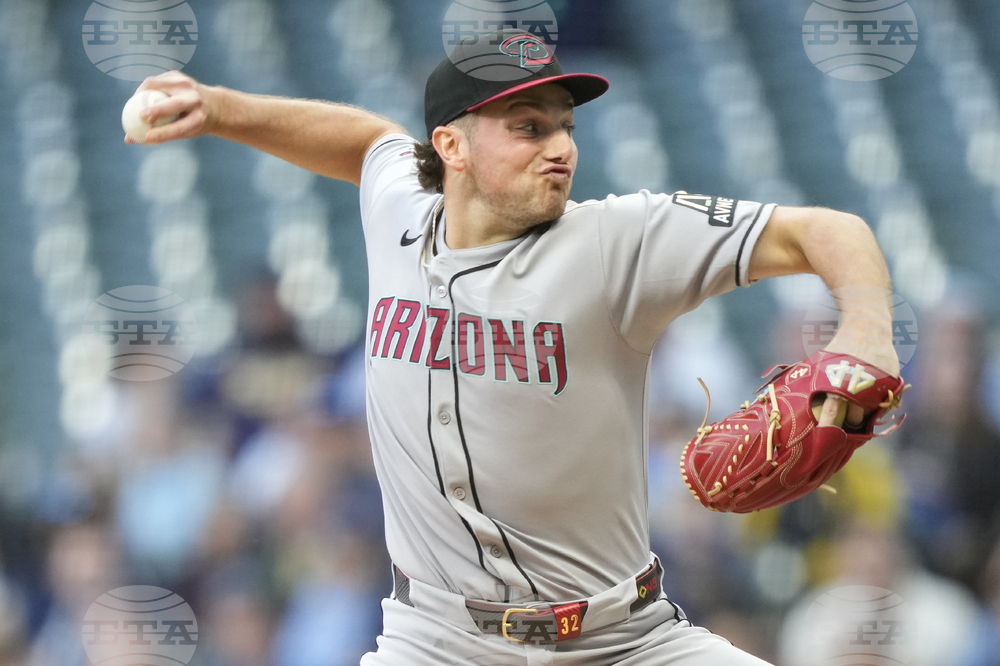 Diamondbacks Brewers Baseball