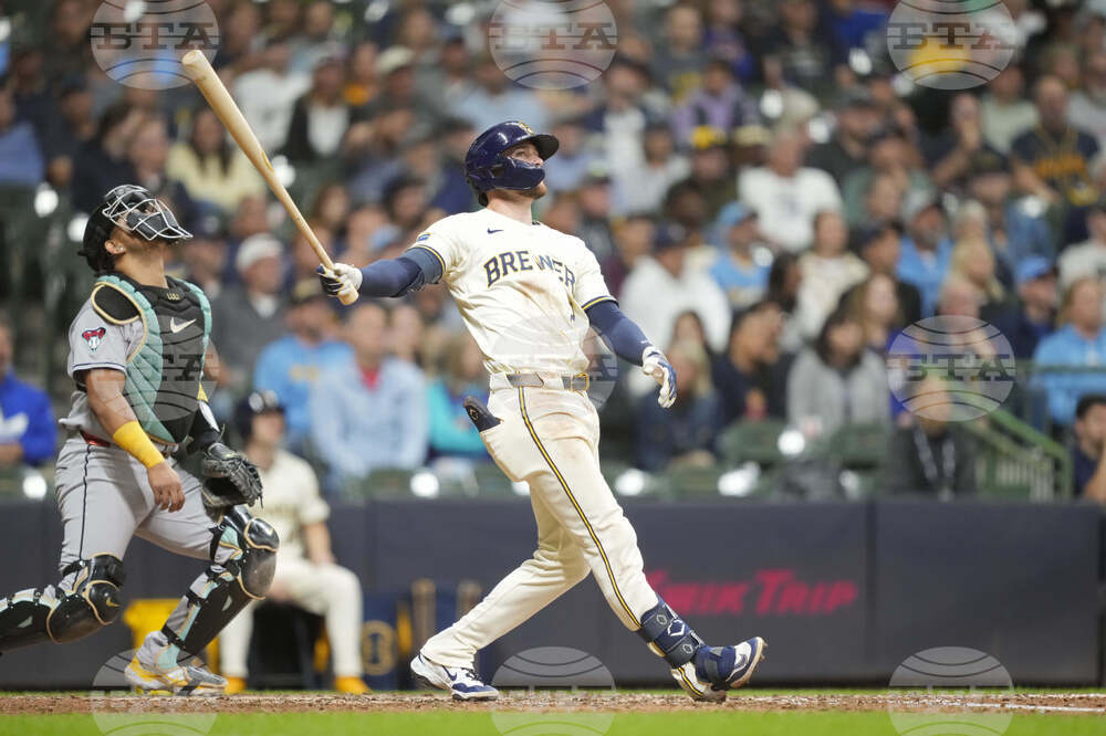 Diamondbacks Brewers Baseball
