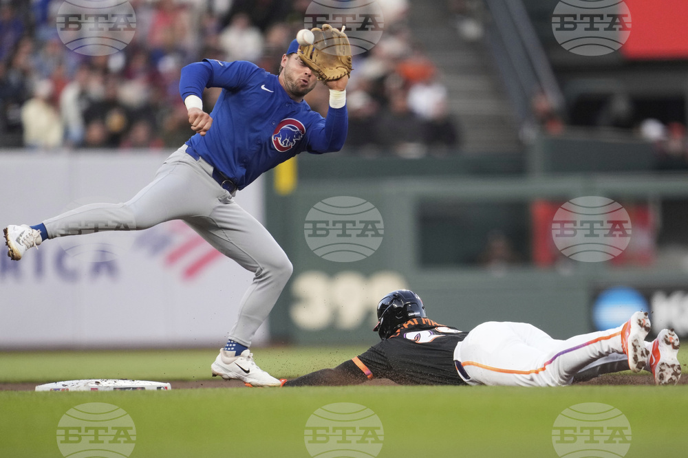 Cubs Giants Baseball