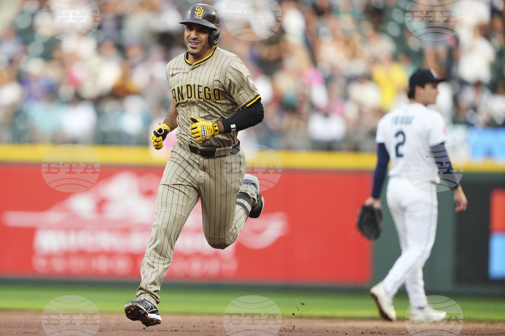 Padres Mariners Baseball