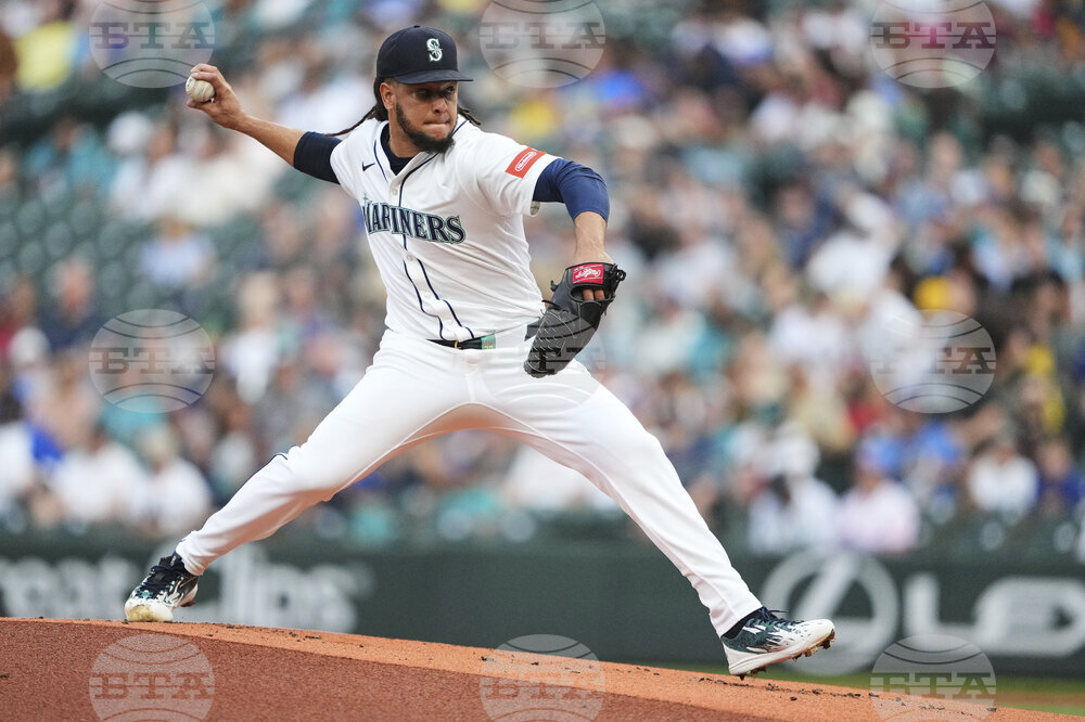 Padres Mariners Baseball
