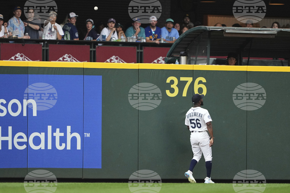 Padres Mariners Baseball