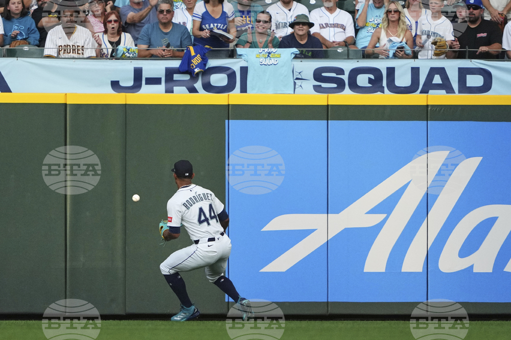 Padres Mariners Baseball