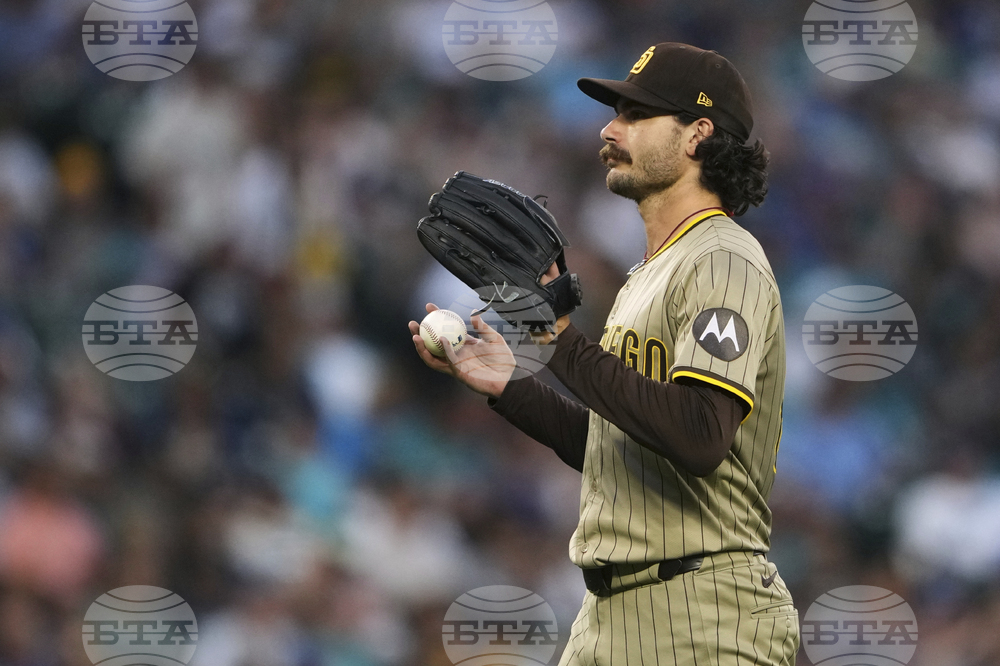Padres Mariners Baseball