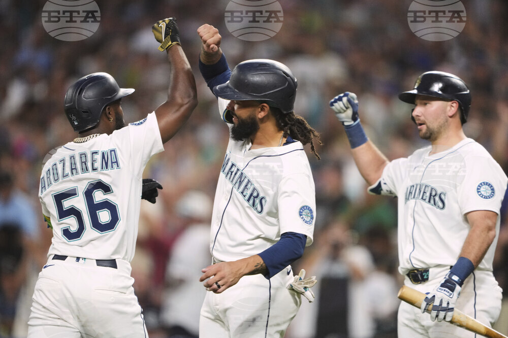 Padres Mariners Baseball