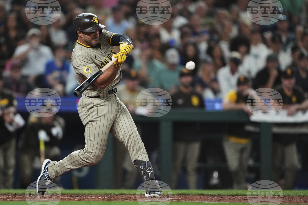 Padres Mariners Baseball