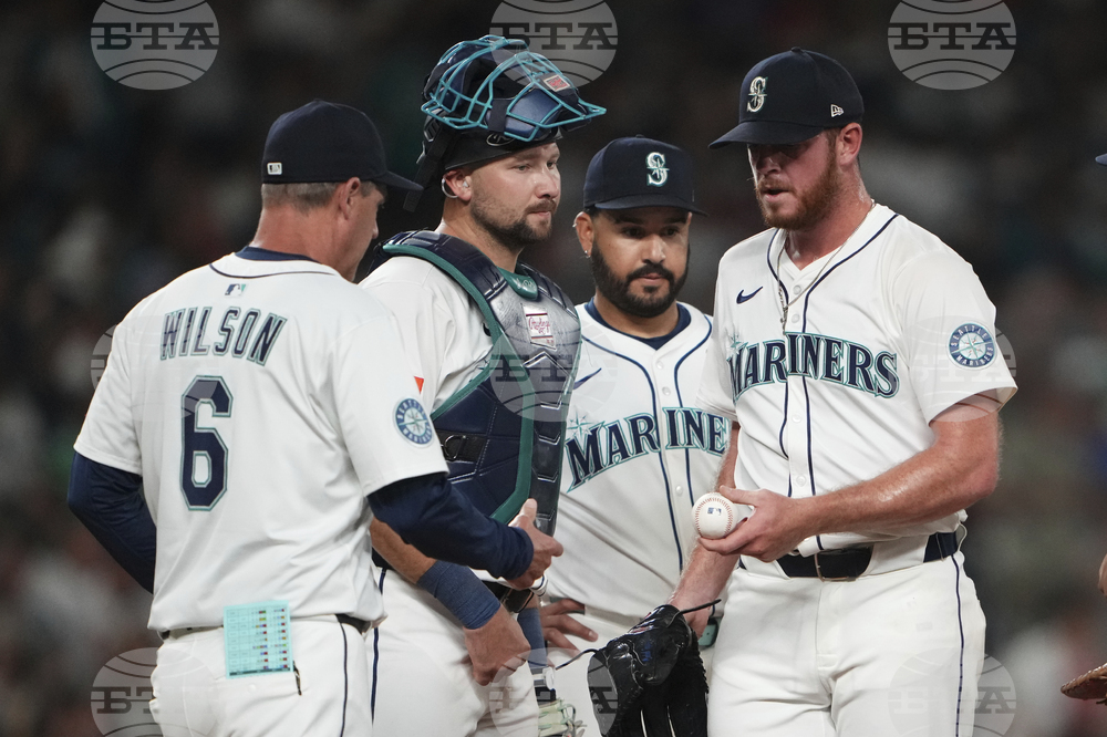 Padres Mariners Baseball