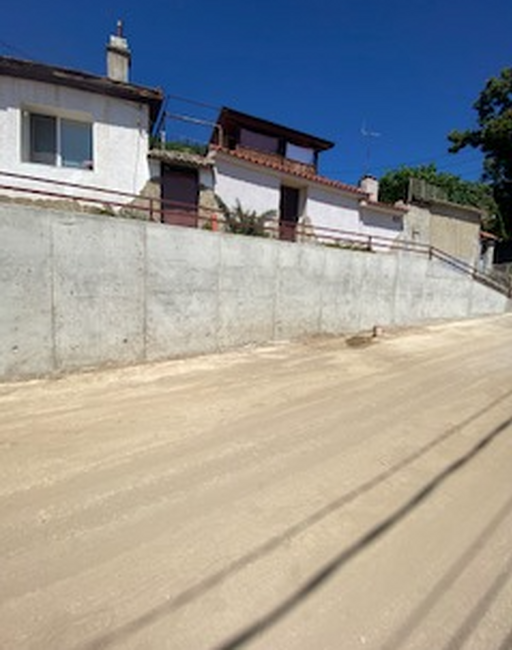 Община Сливен възстанови опасна подпорна стена