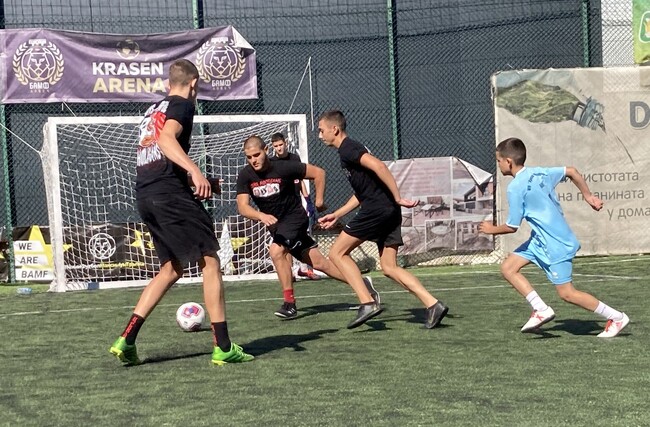 Деца и младежи събира в Ловеч деветото издание на традиционен футболен турнир