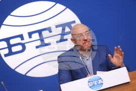 Национален пресклуб БТА София - Емил Димитров-Ревизоро - пресконференция