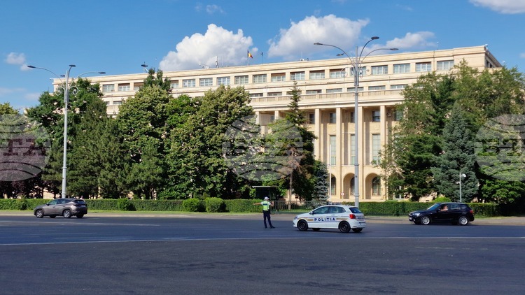 Romania’s Development Minister Announces Major Cuts in Local and State Administration