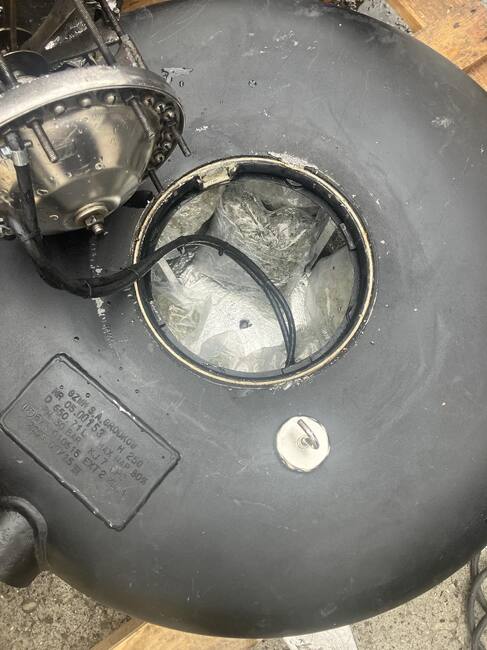Укрити в газова бутилка на лек автомобил близо 6 кг. марихуана задържаха на "Капитан Андреево" с помощта на митническото куче Рай