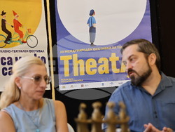 Пловдив - фестивал „Двама са малко - трима са много"