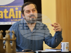 Пловдив - фестивал „Двама са малко - трима са много"