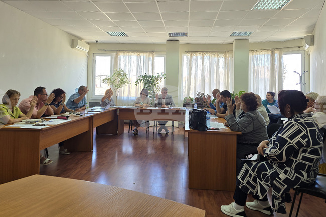 Общинските съветници във видинското Ново село отхвърлиха отчета на кмета Венислав Ангелов за изпълнението на техните решения 