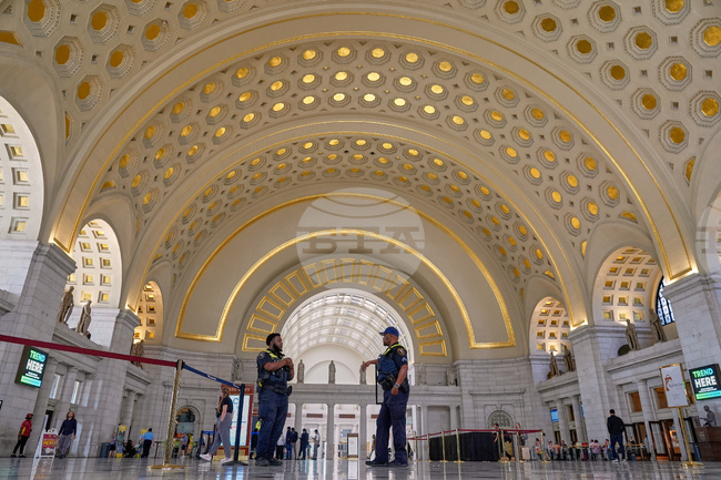 Министерството на транспорта на САЩ отне управлението на "Юниън Стейшън" от "Амтрак"