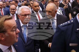 Германия - Румен Радев - Армин Папергер - посрещане - официална церемония