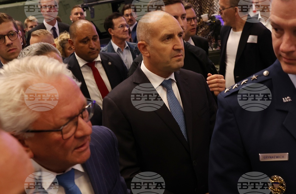 Германия - Румен Радев - Армин Папергер - посрещане - официална церемония