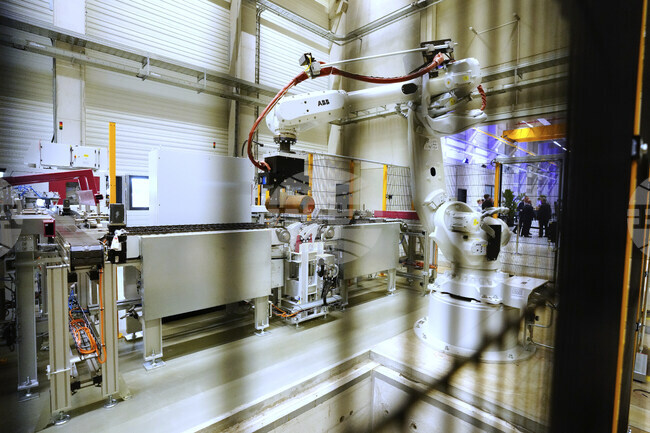 Производственият сектор в еврозоната се връща към растеж през август за първи път от повече от 3 години