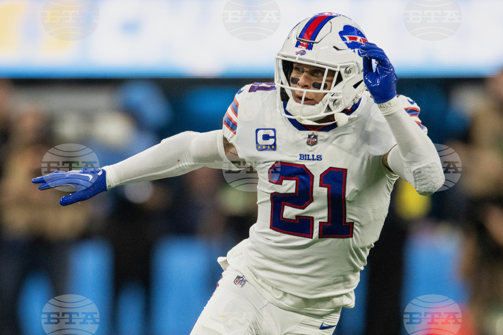 Bills Poyer Football
