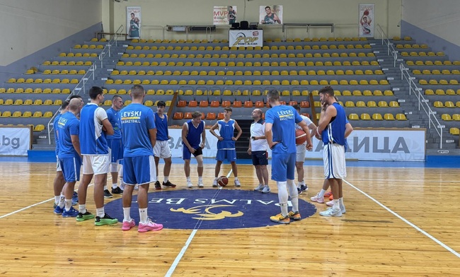 Баскетболният Левски стартира подготовка за предстоящия сезон 2025/2026 с 13 играчи