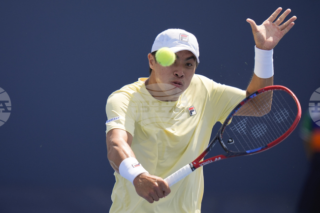 Брендън Накашима очаква Григор Димитров на четвъртфиналите на турнира по тенис в Бризбейн