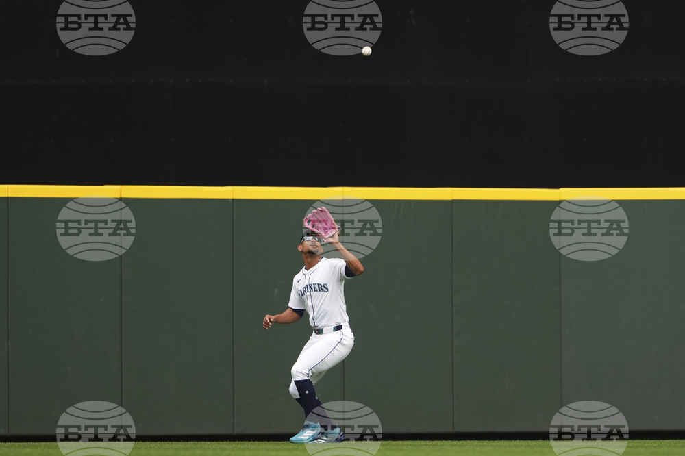 Padres Mariners Baseball
