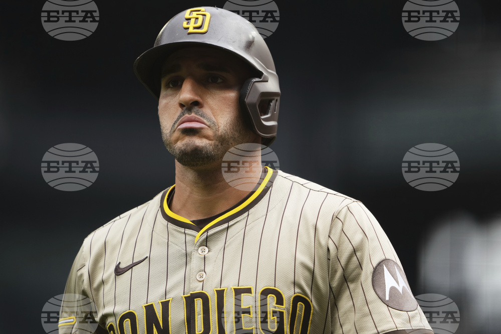 Padres Mariners Baseball