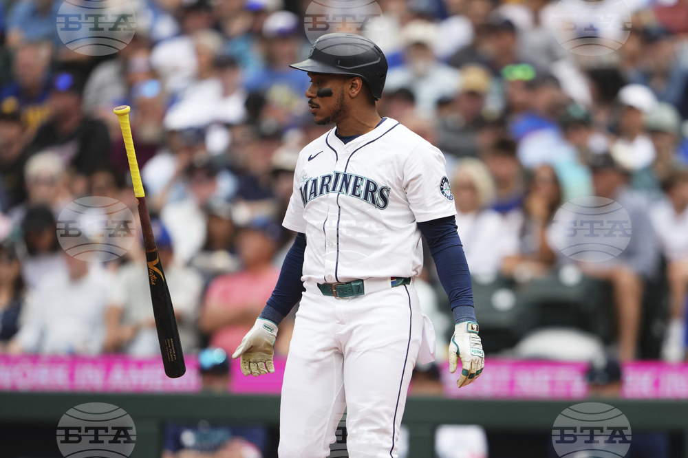 Padres Mariners Baseball