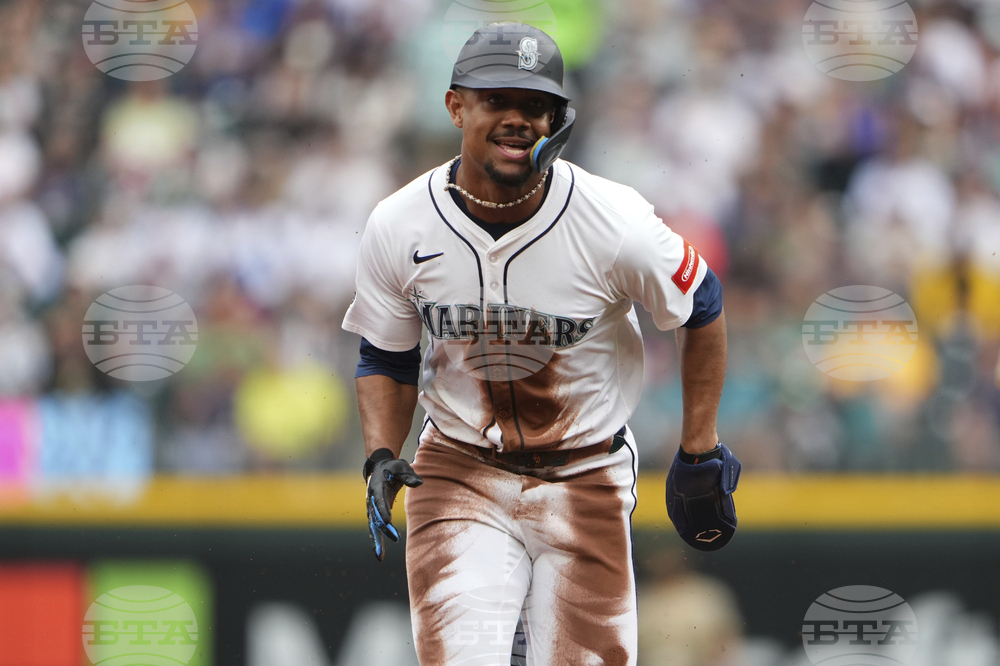 Padres Mariners Baseball