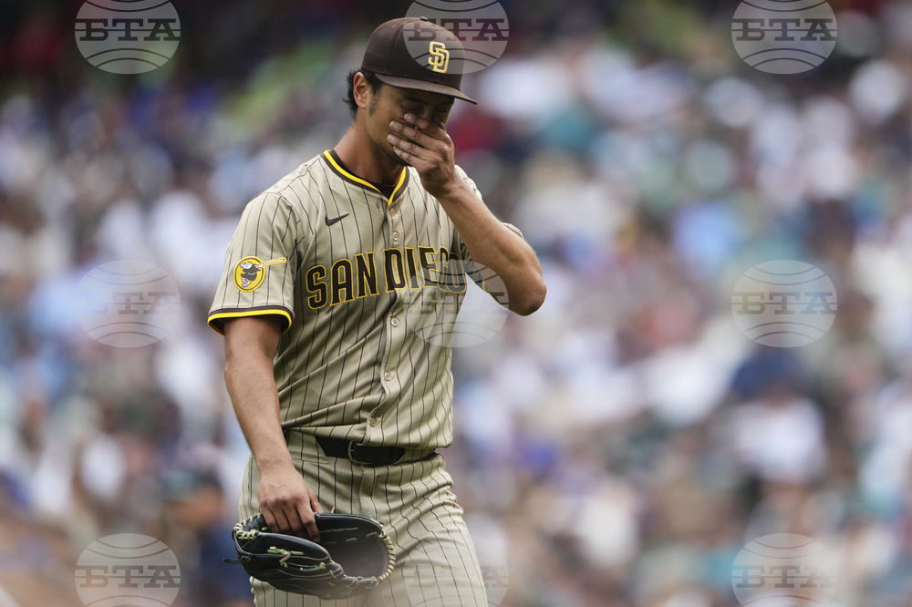 Padres Mariners Baseball